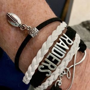 OAKLAND RAIDERS WOMANS BRACELET NEW several